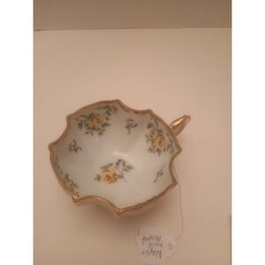 Vintage Napco Hand Painted 3 Leg (1 Broken Off) Tea Cup/ Yellow Rose Pattern